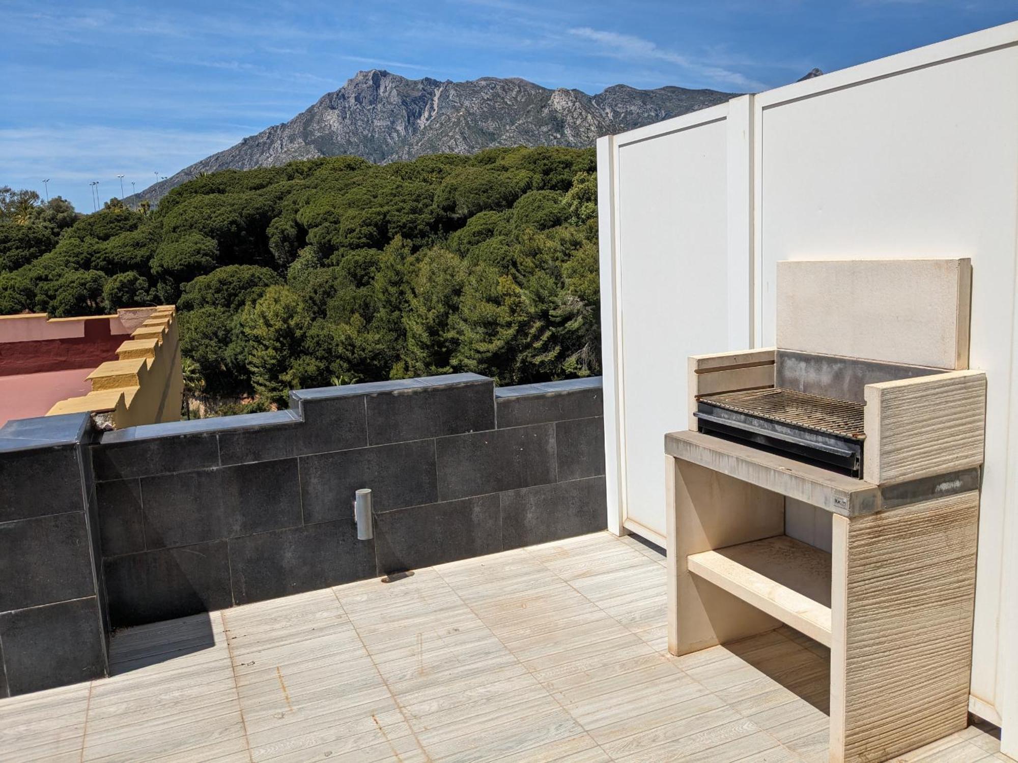 Apartamentos Con Vistas Y Terraza En Marbella Exterior photo