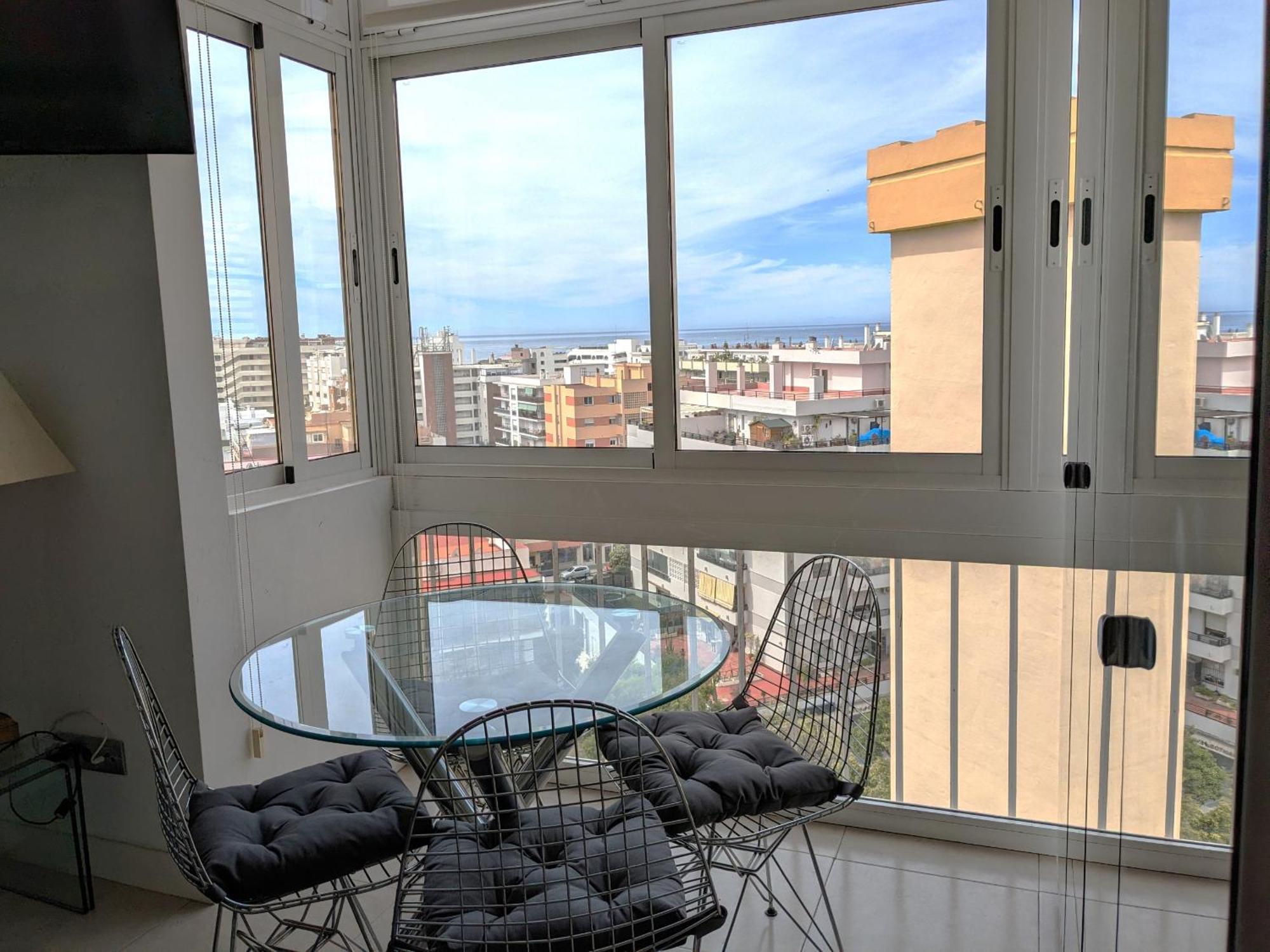 Apartamentos Con Vistas Y Terraza En Marbella Exterior photo
