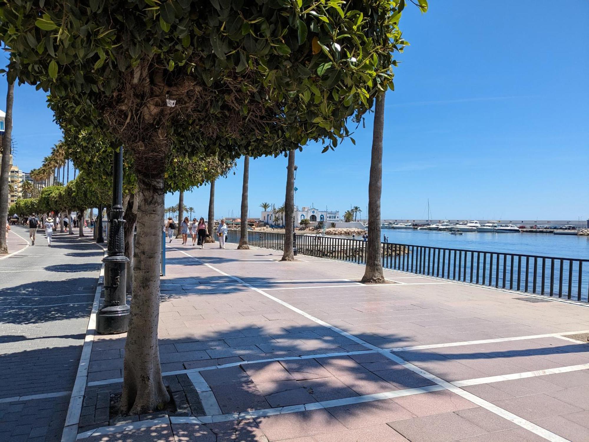 Apartamentos Con Vistas Y Terraza En Marbella Exterior photo