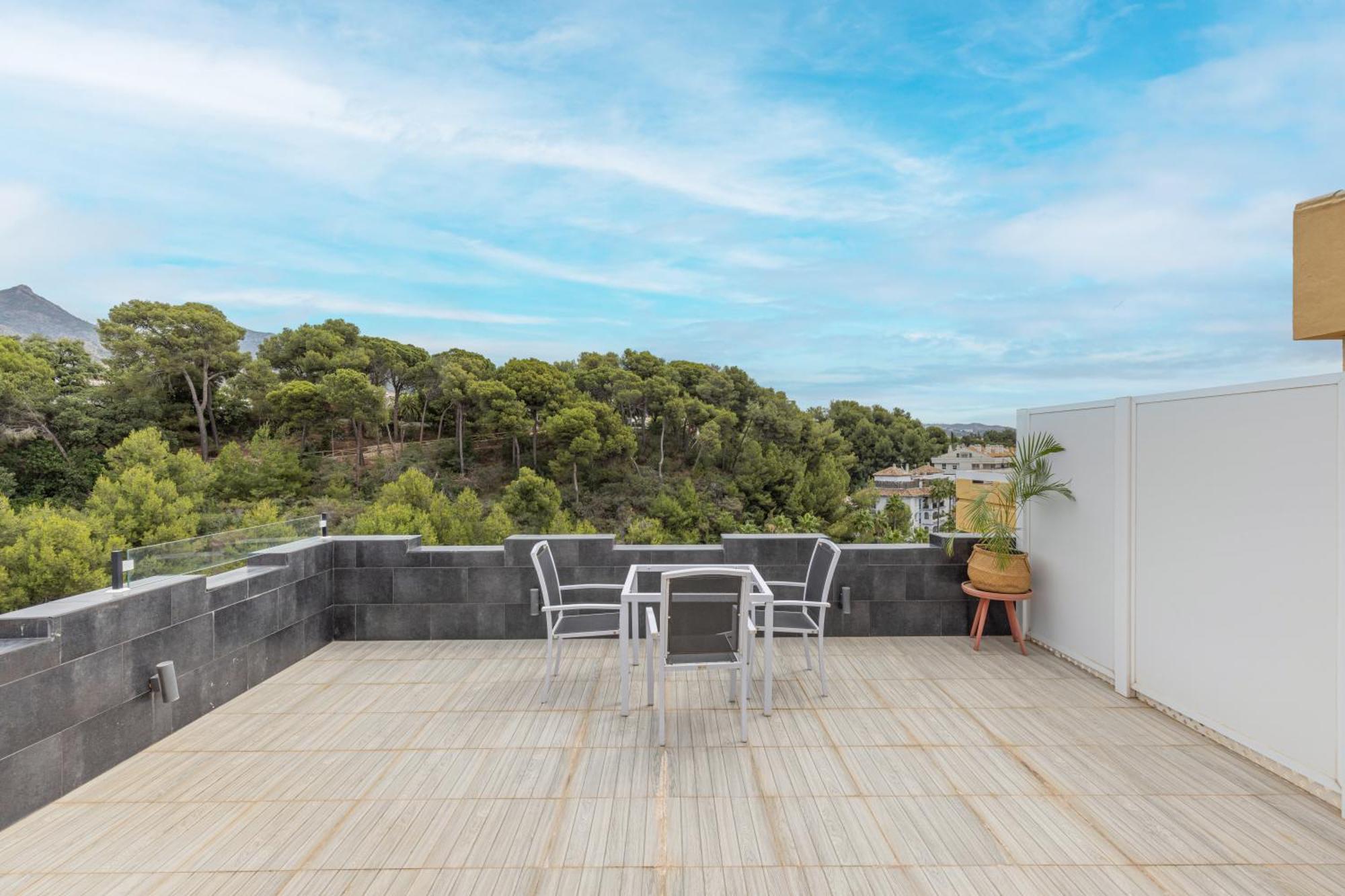 Apartamentos Con Vistas Y Terraza En Marbella Exterior photo
